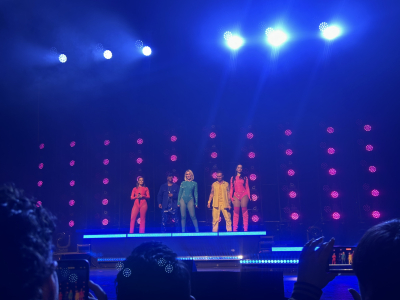 [url=https://www.instagram.com/al_perkins/]Credit[/url] 
Keywords: Band;Tour