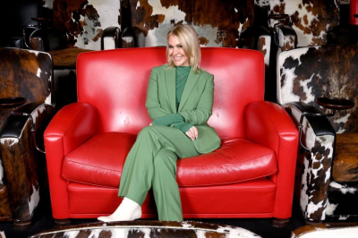couch-jo1.jpg