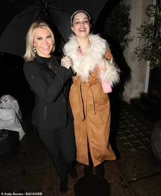 Keywords: S Club Girls;Jo Omeara;Tina Barrett