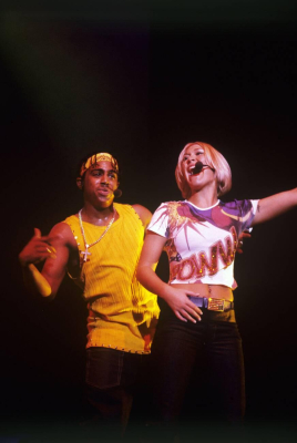 Keywords: Jo Omeara;Bradley Mcintosh;Tour